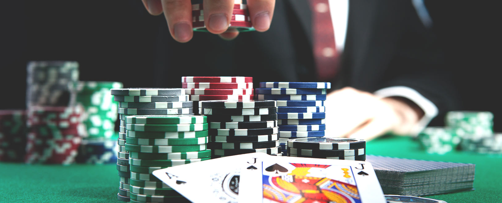Online Poker Game theory Strategy